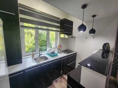 Аренда шикарная 2-комнатная квартира <br />
<br />
Район: Чи — фото 4