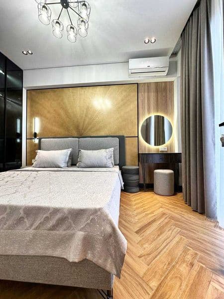 Район: Мирзо-Улугбекский<br />
Адрес: Академ городок<br />
О