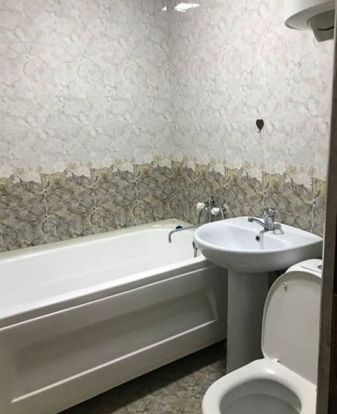 Этаж: 5/9<br />
Площадь: 60 м²<br />
Квартира аккуратная и у — фото 4