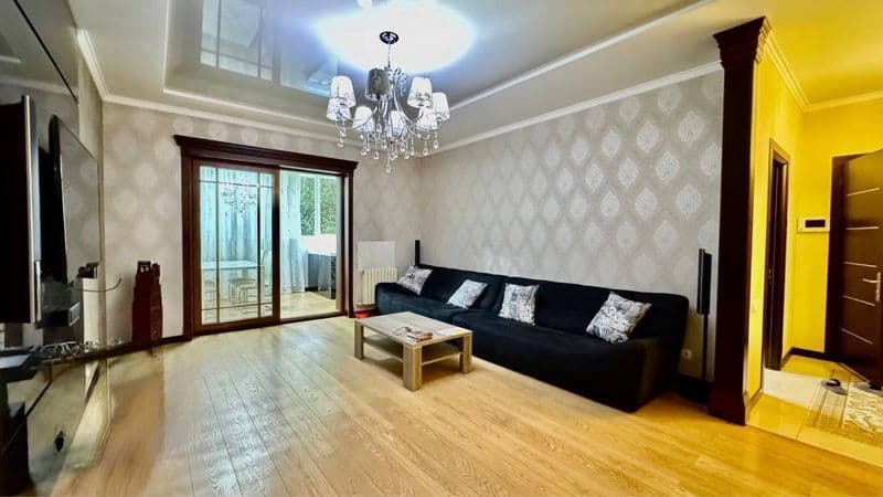 Сдается на Дархане 3х комнатная квартира <br />
<br />
Ориен — фото 2