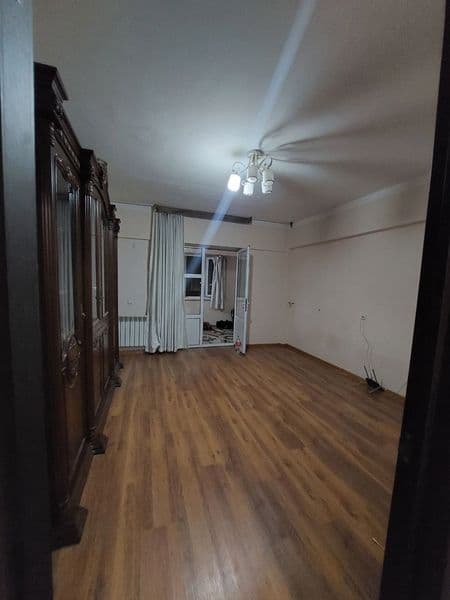 Sergeli metro bekatiga yaqin <br />
 joydan ikki xonali uy.2