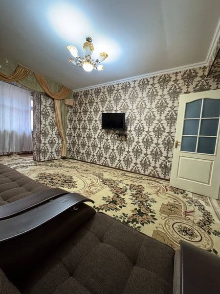 Срочно сдаётся Яккасарайский район 2х Комнатная Новостройке,