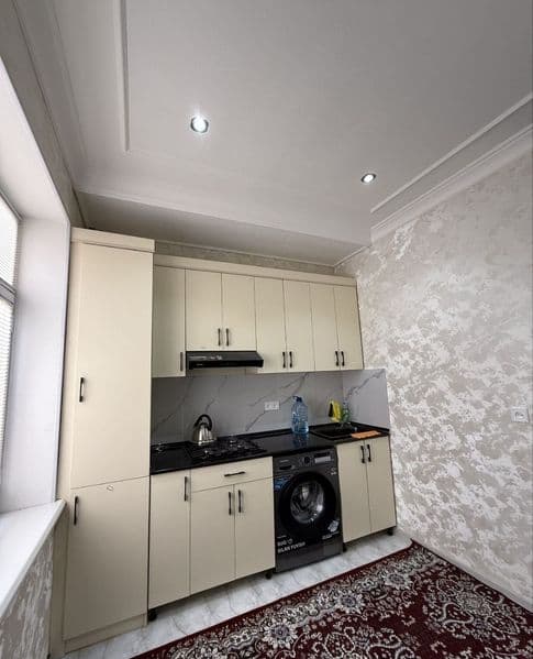 Чиланзарский район, рядом со станцией метро «Чиланзар». 2-ко — фото 2