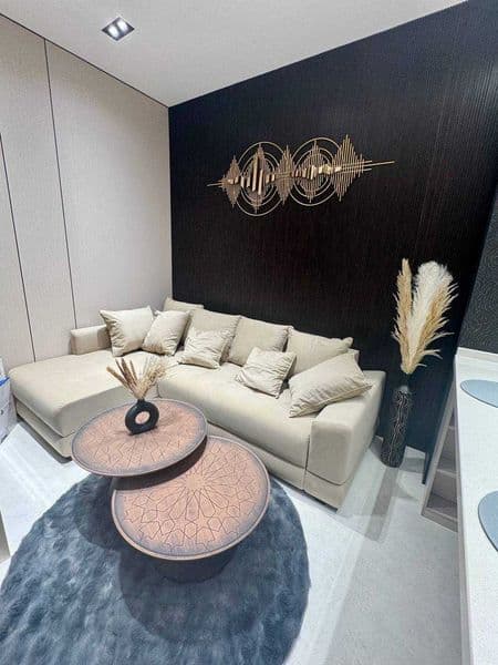 Район: Чиланзарский<br />
Адрес: Новза Метро <br />
<br />
• — фото 2