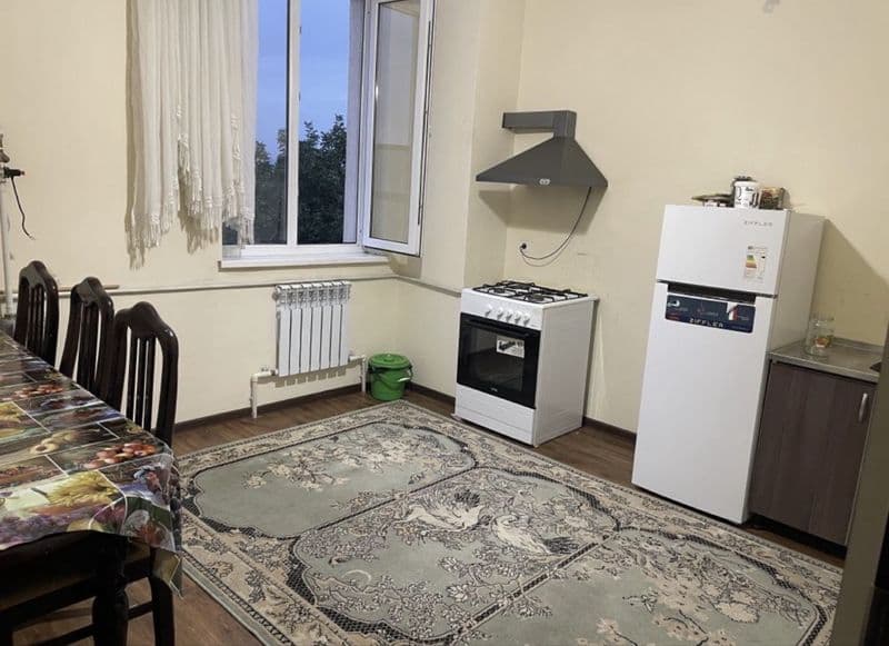 Шайханатахурский район ориентир- кукча мечеть . Квартира уко