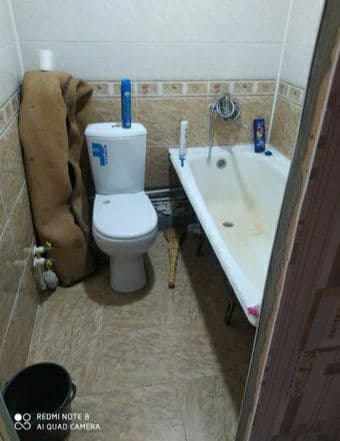 Аренда<br />
Карасув 6<br />
1/4/4 <br />
Галерейка... ....< — фото 2