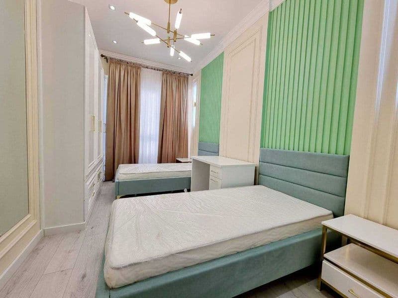 3х комнатную квартиру на 8 этаже,<br />
В квартире есть все  — фото 2