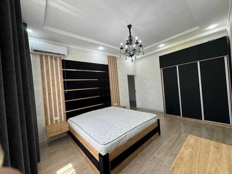 Аренда Квартира Метро Гафур Гулям (до метро 150 метр)<br />
