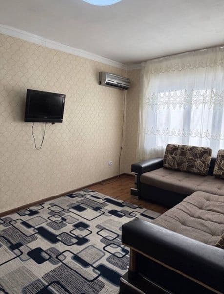 Срочно сдается квартира прям около метро Buyuk Ipak Yuli 1-2