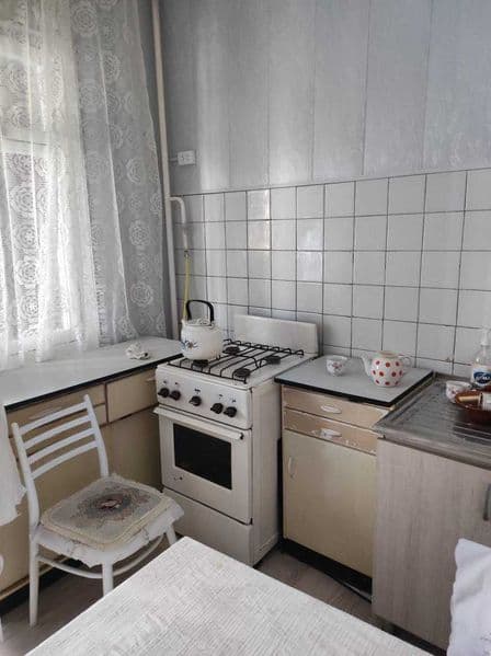 Срочно сдаётся на Слонима-2, 1/3/9, с удобствами, балкон 1*7 — фото 2