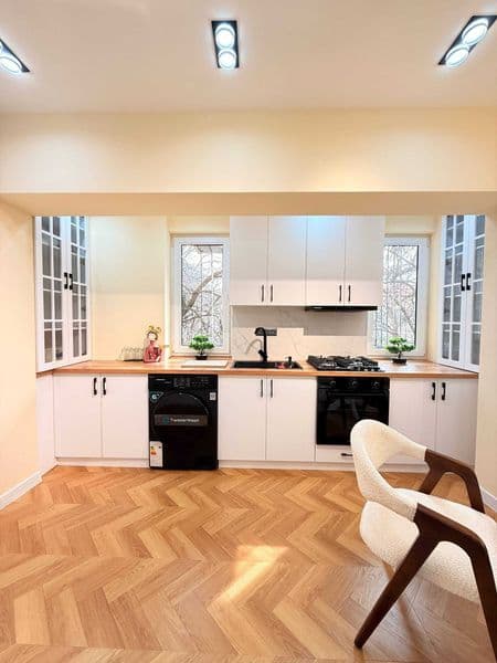 Сдается квартира с красивым ремонтом<br />
<br />
• Район: А — фото 2