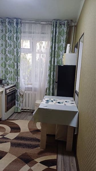 Сдаётся однокомнатная квартира рядом с метро. Удобное распол — фото 3