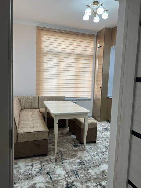 В близи дома имеются продуктовые магазины, кафе, рестораны,  — фото 4