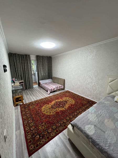 Chilonzor Farxadskiy bozor oldida bollarga sheriklikga kvart