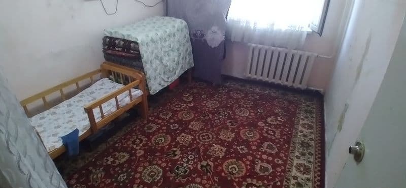 Без ремонта чистая квартира,с мебелью-диван,кресла,ковры.Спа — фото 4