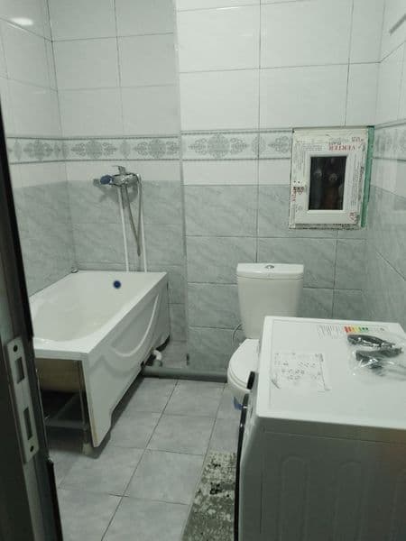 Yakkasaroy tumanida, Oybek metrosi yonida 2 xonali shinam va — фото 4