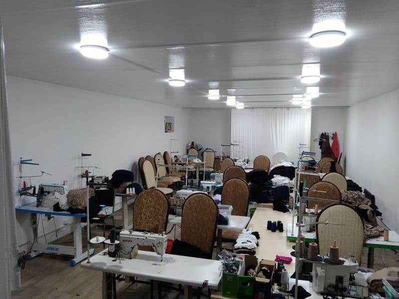 Арендага берилади умумий майдони 90м2 ичидаги машинкалари  б — фото 3