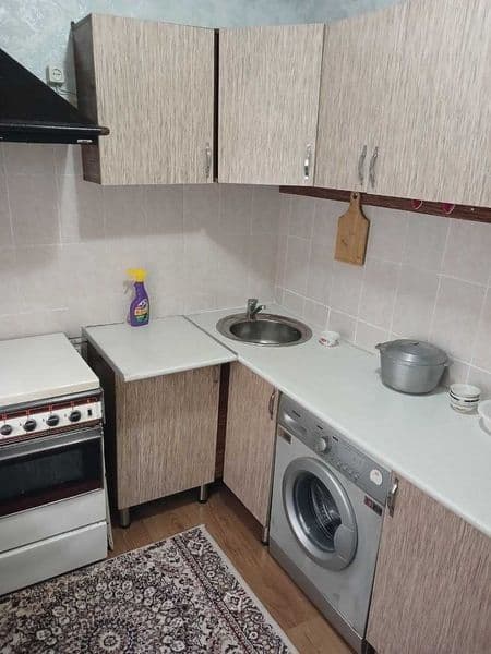 сдам однокомнатную квартиру на массиве карасу -2. с обстанов — фото 2