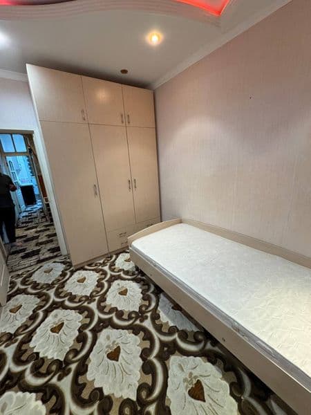 Район - Алмазарский<br />
Ориентир - Тансикбоев<br />
Комнат — фото 5