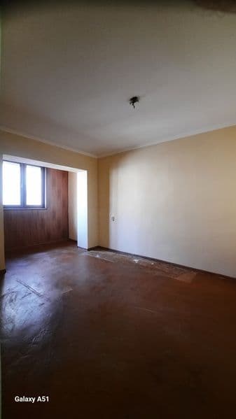 Срочно сдаётся Юнусабад-18  2/2/4 для семейным, квартира чис — фото 2