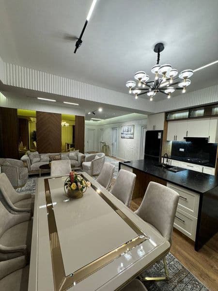 НОВОСТРОЙКА 4/3/8<br />
Застрой.“Урбан Строй” <br />
Комплек