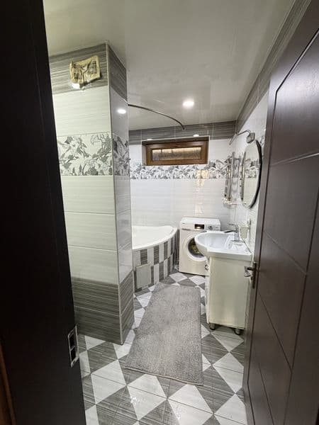 Сдается 2-комнатная квартира<br />
<br />
ул. Аккурган, орие — фото 2