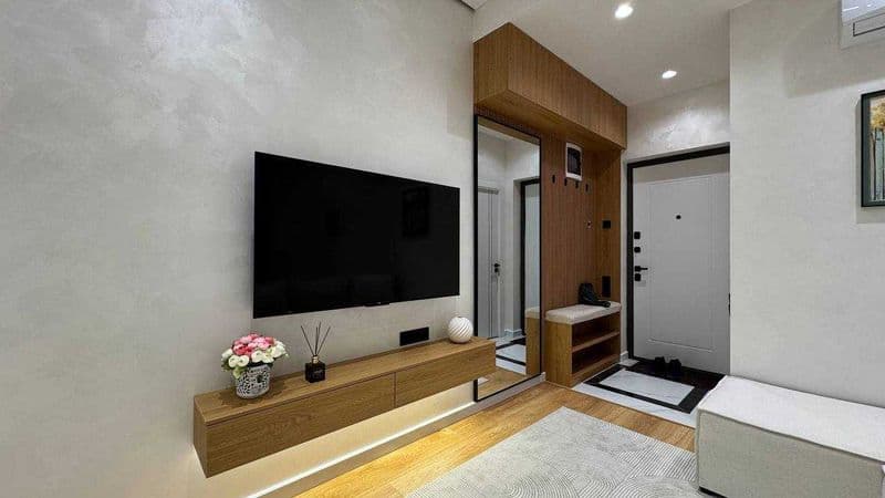 Nest One. 37 м². Одна комната. Весь город в одной стене.<br 