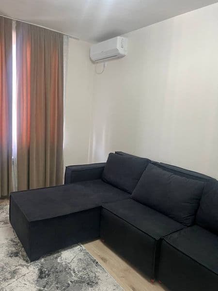 Аренда квартира<br />
Район - Алмазар <br />
Ориентир - Алма