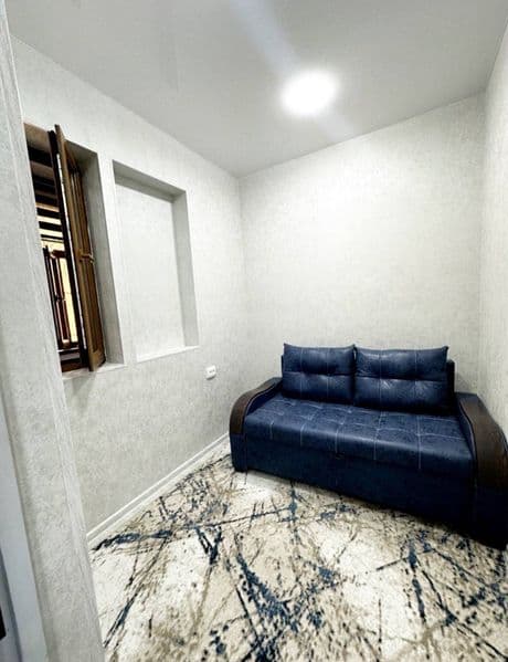 Сдаётся 1-2/2/4<br />
Район: Чиланзар<br />
Ориентир: Илон О