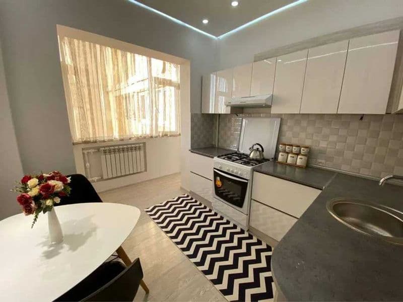 Сдаётся  Квартира в центре<br />
Ориентир - Чехова<br />
Гор — фото 3