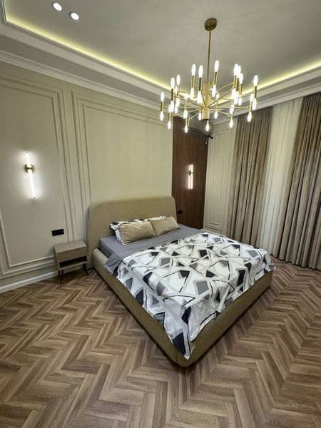 2xonalik garderob alohida barcha jixozlar mavjud (hoffman)<b