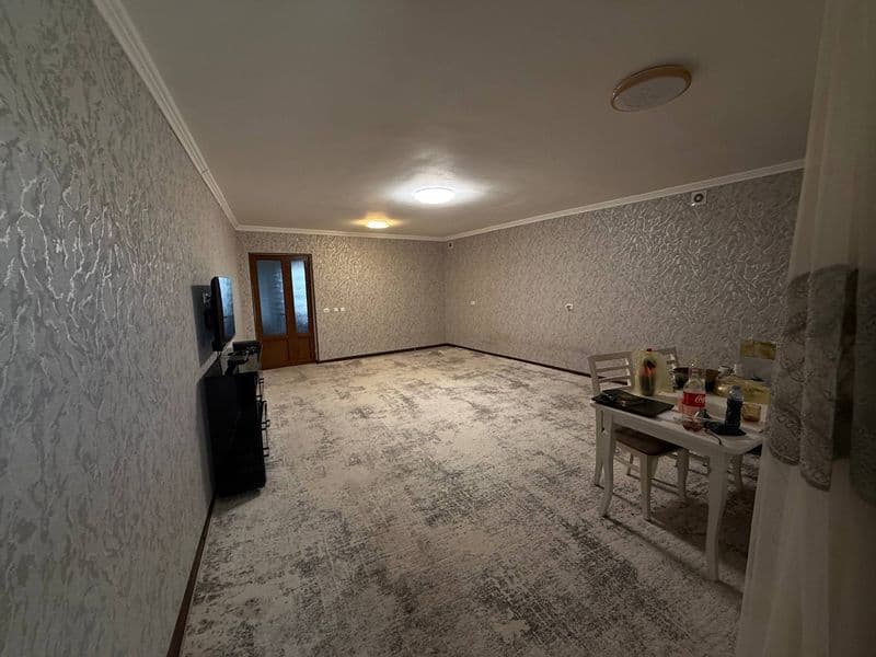 2 kishi sheriklikka olinadi. Jami 5 kishi turiladi. Akkuratn