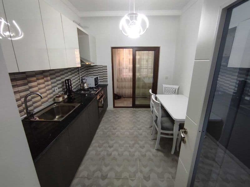 Сдаётся квартира в Истанбул сити 3 комнатная на 3 этаже <br  — фото 3