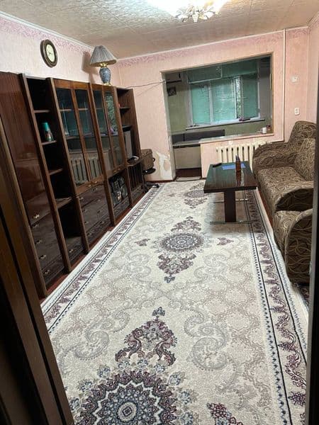 Сдаётся квартира с ремонтом кирпичный <br />
Холодильник, ко