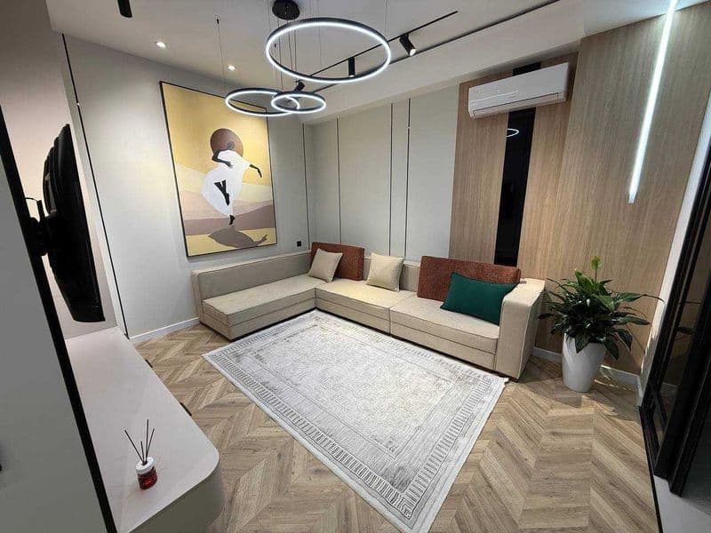 • Район: Алмазар<br />
• Адрес: ЖК "Almazar city"<br />
• Ор