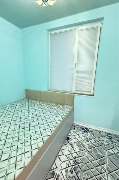 Сдается 1-комнатная квартира переделанная в 2-х в Мирзо Улуг — фото 3