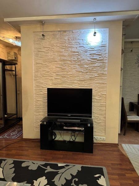 Сдам 2 х ком переделанную в 3 х на Чиланзаре ул Мукими Метро — фото 3