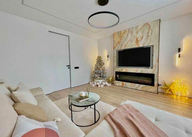 Ойбек ул:Фидокор м новастройка 2 комнт красивая — фото 2