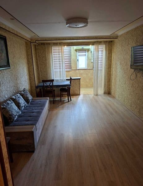 Сдается 2/5/18 50м² Хамид Алимджан <br />
Возле метро <br />