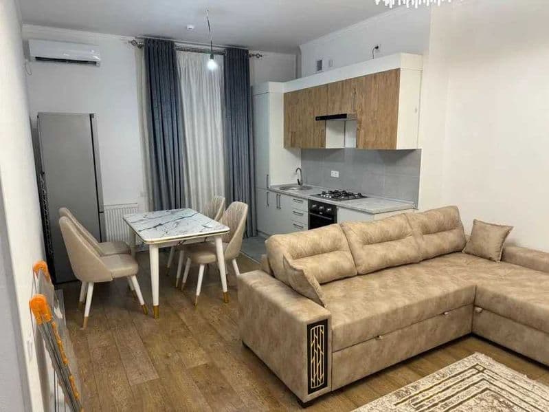 Район ; Юнусабад<br />
Адрес : метро Юнусабад<br />
<br />
— — фото 3