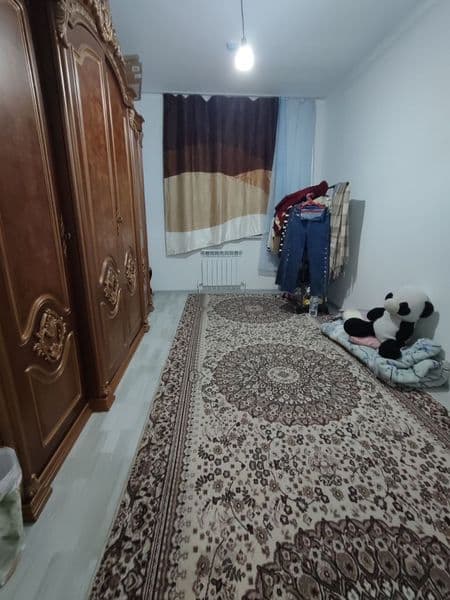 Olmos maxalla 16 etajkada   Ijaraga ishlidigan o'qiydiga qiz