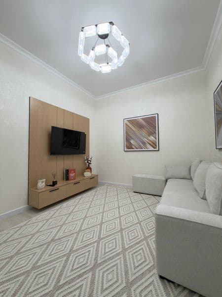 Сдается квартира для семейных<br />
<br />
• Район: Алмазар<