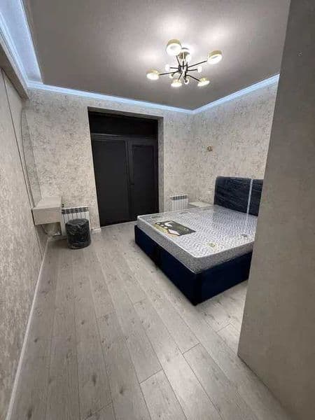 Район: Юнусабадский<br />
Адрес: Дипломат Хонсарой<br />
<br