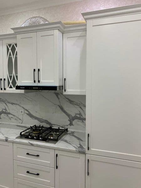 Сдаётся шикарная 2-комнатная квартира в Новостройка<br />
<b — фото 2