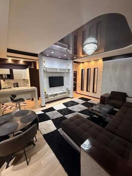 Район: Чиланзарский<br />
Адрес: Новза Метро <br />
<br />
• — фото 4