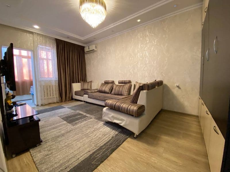 Аренда на Кадышева<br />
Лисунова 1а<br />
<br />
Комнат: 2< — фото 2