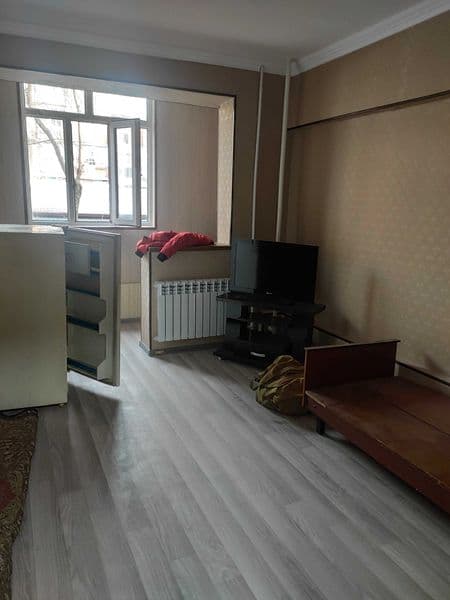 Однокомнатная квартира в центре столицы,ориентир перекресток