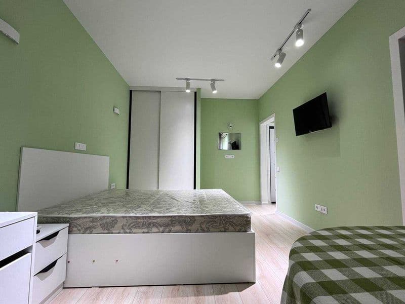 ВНИМАНИЕ - освобождается 20.04.2026 в понедельник. <br />
<b — фото 2