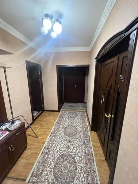 Сдам квартиру только семейным <br />
<br />
4 комнатная <br 