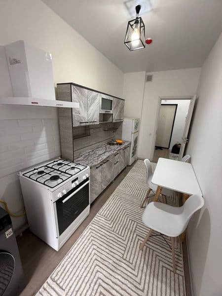 Аренда: Голден Хаус,Ассалом Сохил; однокомнатная на 2 этаже 